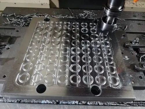 rubber-mould-500x500 (1)
